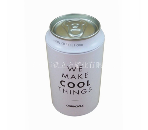 白色假可樂(lè)罐